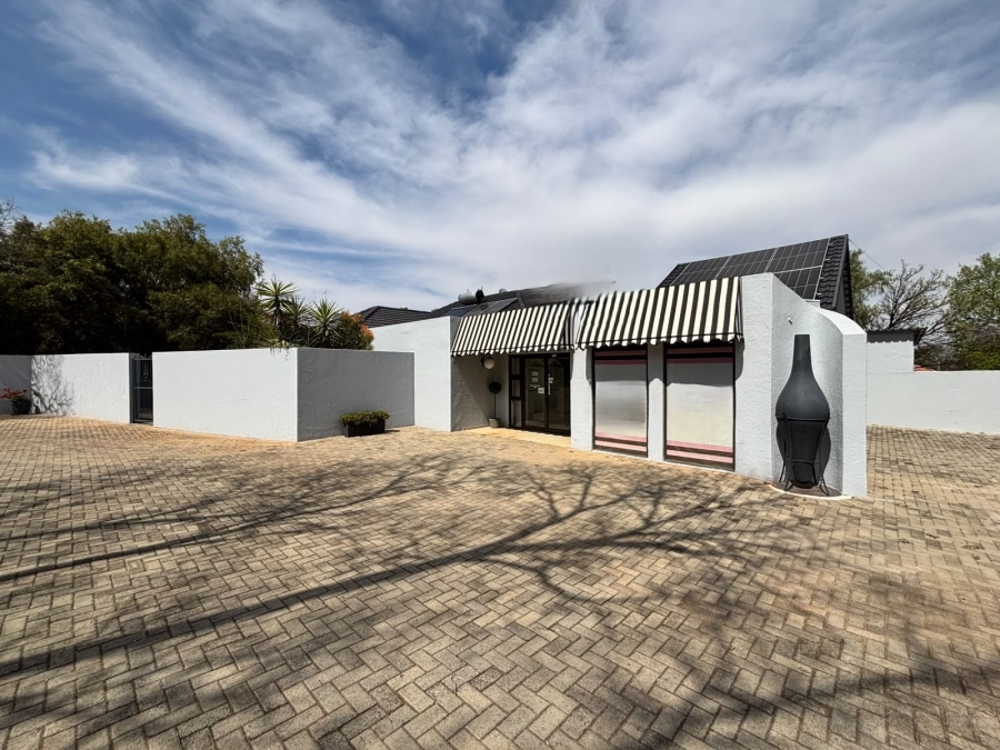 Commercial Property for Sale in Wilkoppies North West